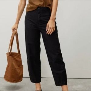 Everlane “The Fatigue” Barrel Black High Rise Ankle Cargo Pants Size 10